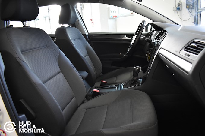 VOLKSWAGEN Golf 1.5 TGI DSG 5p. Business BlueMotion Technology